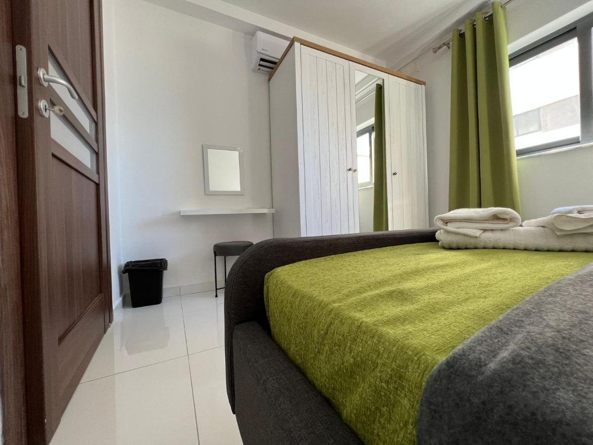 Brand New Apartment 2 Mins From Seafront St. Paul's Bay Buitenkant foto